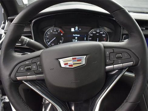 Used 2023 Cadillac XT6 Premium Luxury w/ LPO, Floor Liner Package image 12