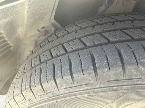 Used 2014 Nissan Murano SV FWD image 13