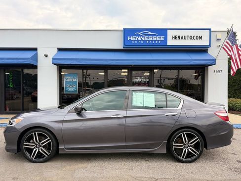 Used 2017 Honda Accord Sport Special Edition image 20