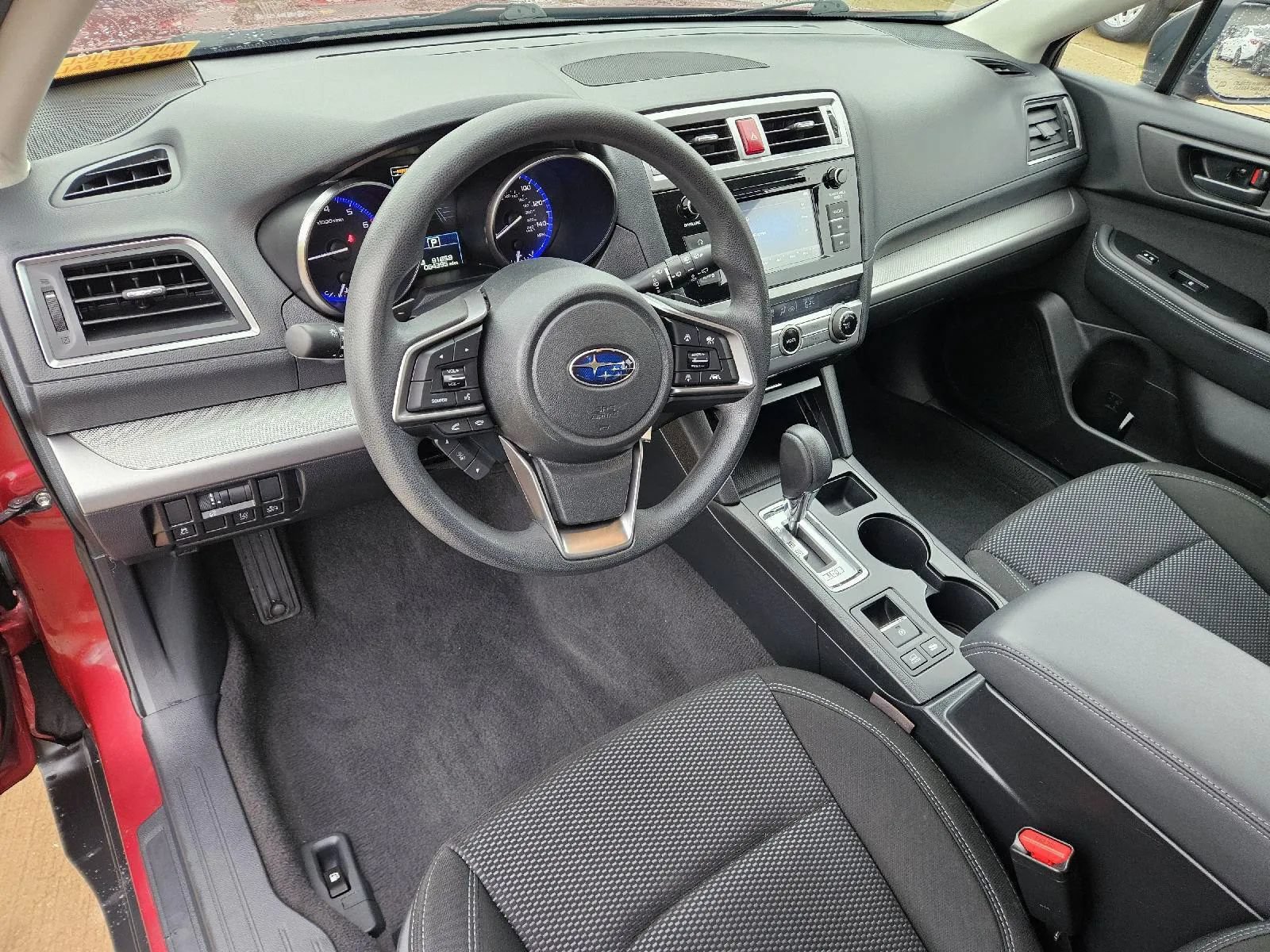 Used 2019 Subaru Outback 2.5i AWD/4WD image 13