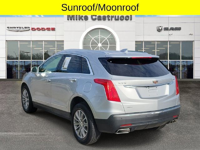 Used 2017 Cadillac XT5 Luxury w/ Driver Awareness Package AWD/4WD image 6
