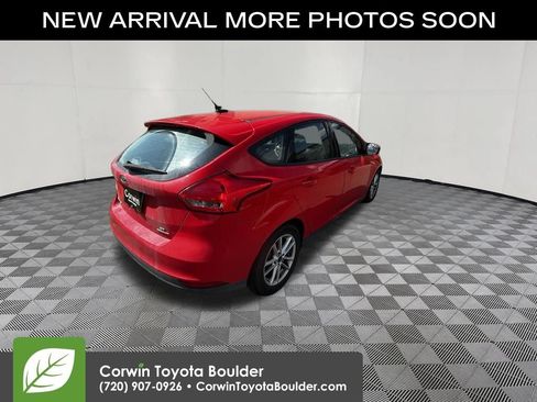 Used 2015 Ford Focus SE FWD image 9