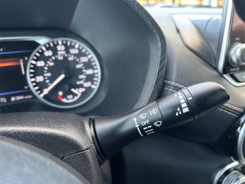 Used 2024 Nissan Sentra SV image 25