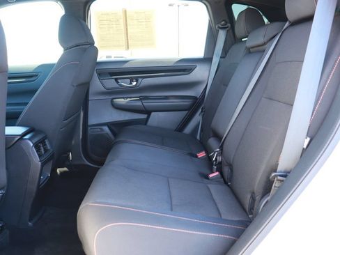 Used 2025 Honda CR-V Sport image 14