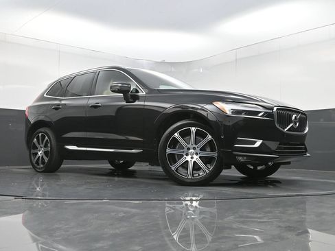 Used 2020 Volvo XC60 T6 Inscription w/ Protection Package Premier AWD/4WD image 23