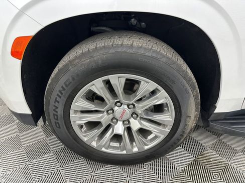 Used 2021 GMC Yukon XL Denali RWD image 12