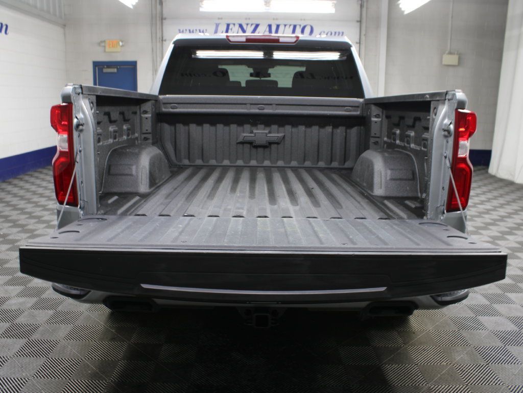 Used 2026 Chevrolet Silverado 1500 RST w/ Rally Edition AWD/4WD image 38