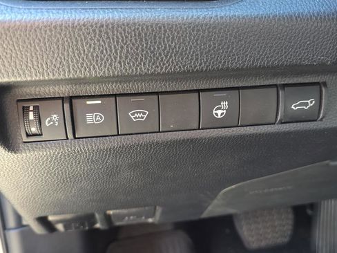 Used 2023 Toyota RAV4 XLE image 16