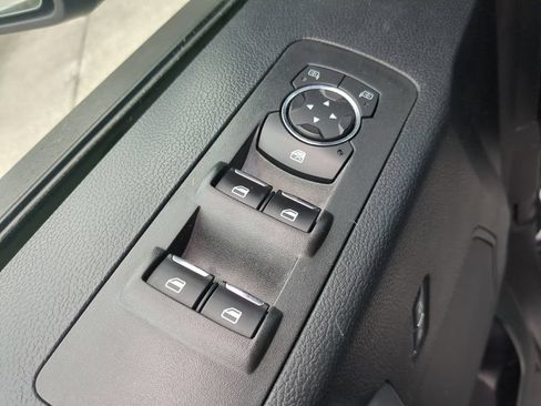 Used 2017 Ford F150 XLT w/ Equipment Group 302A Luxury AWD/4WD image 18