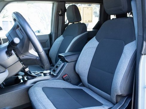 Used 2022 Ford Bronco Big Bend image 8