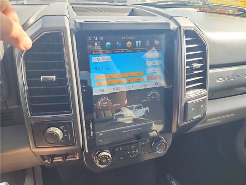 Used 2019 Ford F250 XLT image 34