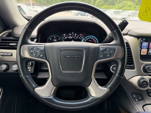 Used 2019 GMC Yukon Denali AWD/4WD image 18