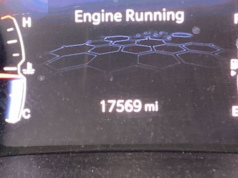 Used 2025 Jeep Compass Limited image 9