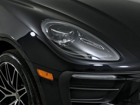 New 2026 Porsche Macan AWD/4WD image 37