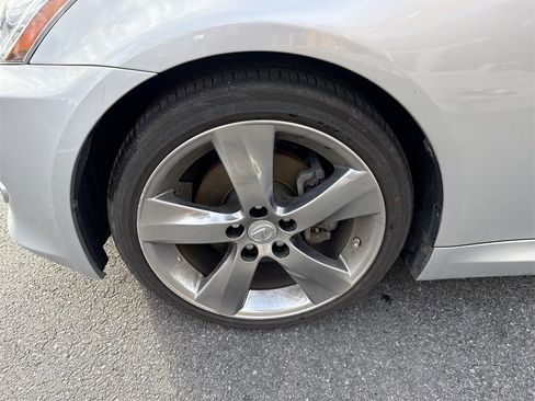 Used 2010 Lexus IS 250C image 6