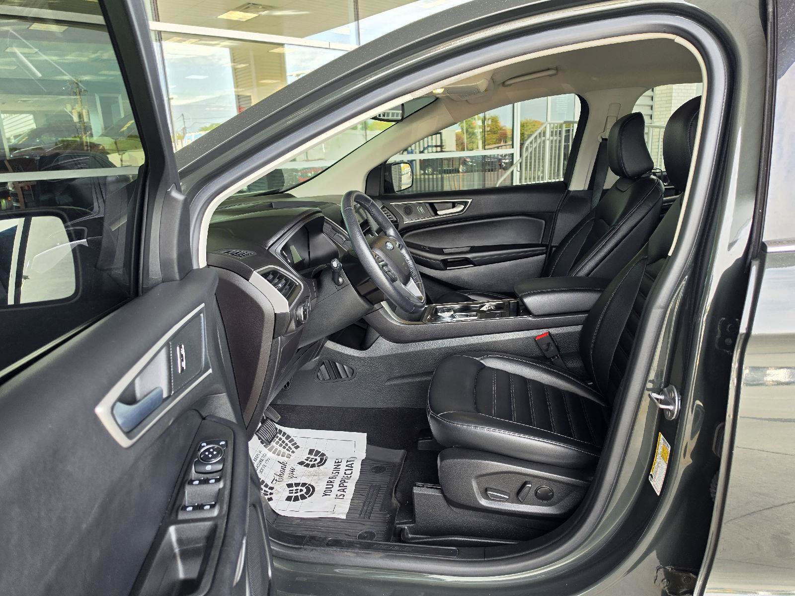 Used 2023 Ford Edge SEL AWD/4WD image 10