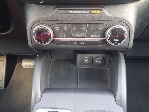 Certified 2025 Ford Escape Active FWD image 12