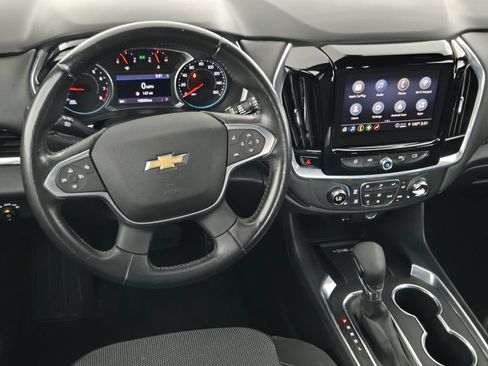 Used 2022 Chevrolet Traverse LT FWD image 30