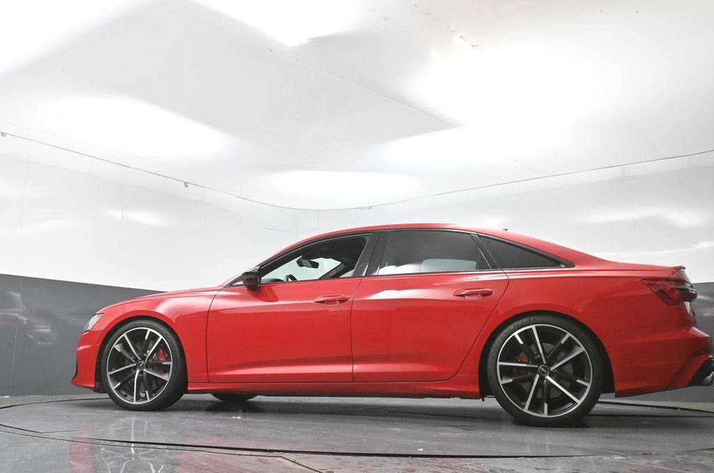 Used 2021 Audi S6 Premium Plus w/ S Sport Package AWD/4WD image 30