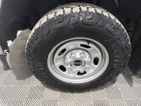 Used 2024 Ford F250 XL w/ XL Chrome Package AWD/4WD image 7