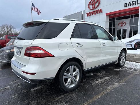 Used 2013 Mercedes-Benz ML 350 4MATIC image 4