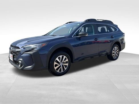 Used 2025 Subaru Outback Premium AWD/4WD image 33
