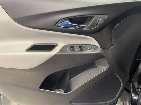 Used 2024 Chevrolet Equinox LS FWD image 20
