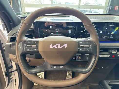 New 2026 Kia EV9 GT-Line image 11