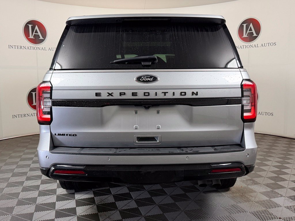 Used 2022 Ford Expedition Limited AWD/4WD image 7