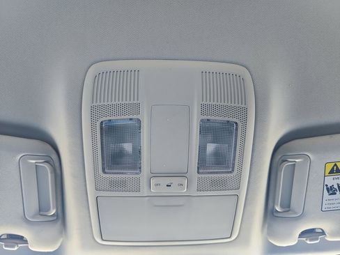 Used 2021 MAZDA CX-5 Touring image 17