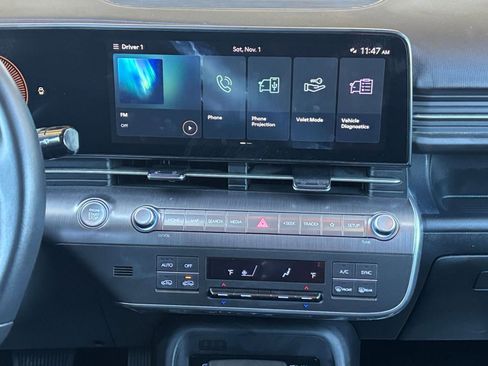 Used 2025 Hyundai Kona SEL image 18