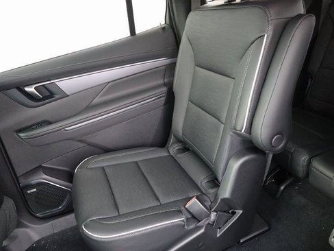 New 2026 Buick Enclave Sport Touring w/ Power Package image 16