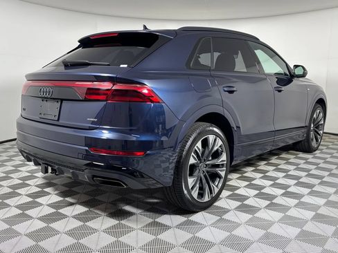 Used 2025 Audi Q8 Prestige AWD/4WD image 7