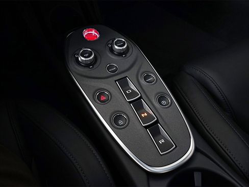 New 2025 McLaren GTS image 21