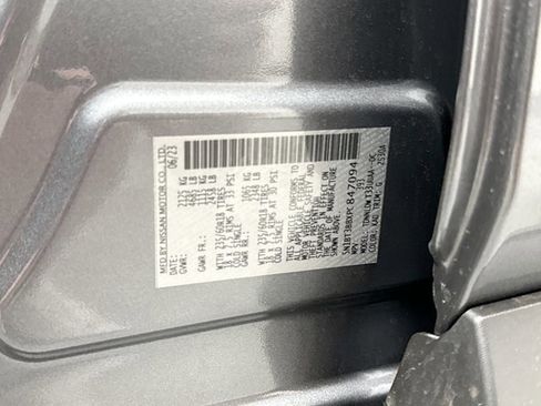 Used 2023 Nissan Rogue SV w/ SV Premium B Package image 11