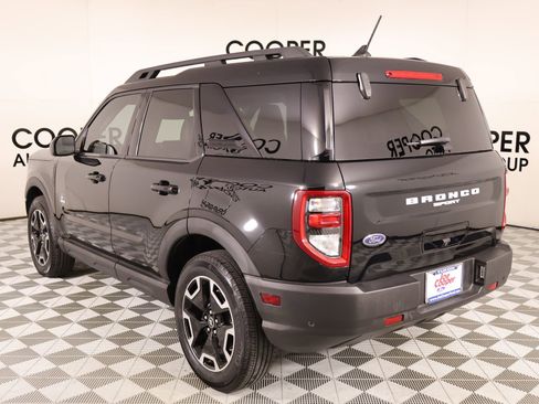 Used 2023 Ford Bronco Sport Outer Banks w/ Tech Package AWD/4WD image 23