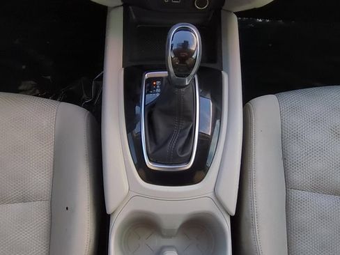 Certified 2021 Nissan Rogue Sport SV FWD image 15