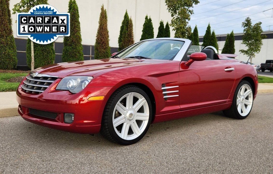 Used 2005 Chrysler Crossfire Limited RWD image 1
