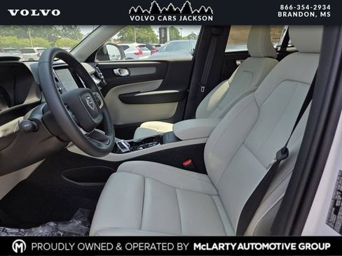 Certified 2026 Volvo XC40 B5 Plus w/ Protection Package Premier AWD/4WD image 14