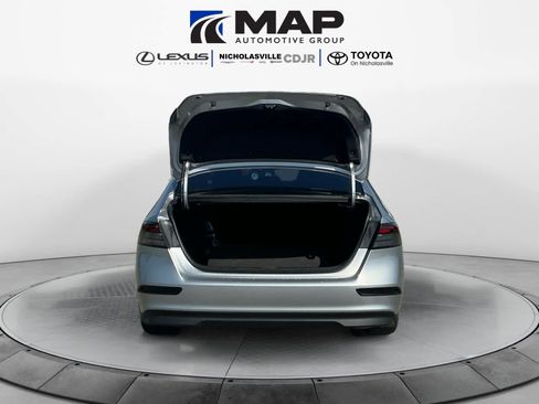 Used 2023 Honda Accord EX image 20