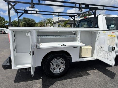 Used 2017 Ford F250 XL w/ Power Equipment Group RWD image 12