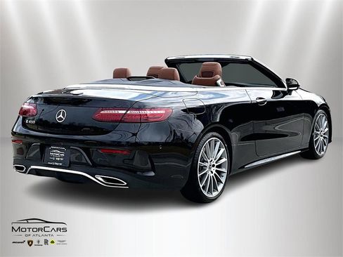 Used 2022 Mercedes-Benz E 450 Cabriolet image 11
