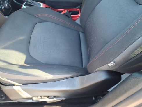 Used 2022 Jeep Renegade Trailhawk AWD/4WD image 10
