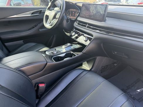 Used 2023 INFINITI QX60 Luxe w/ Performance Audio Package image 12