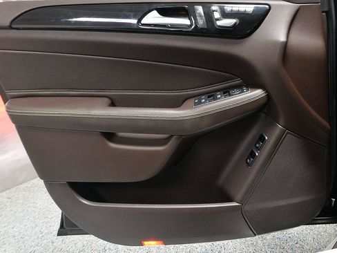 Used 2018 Mercedes-Benz GLS 450 4MATIC image 6