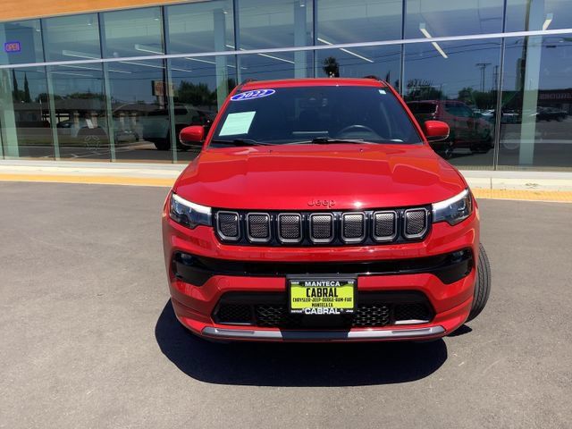 Used 2022 Jeep Compass Limited w/ (RED) Package AWD/4WD image 4