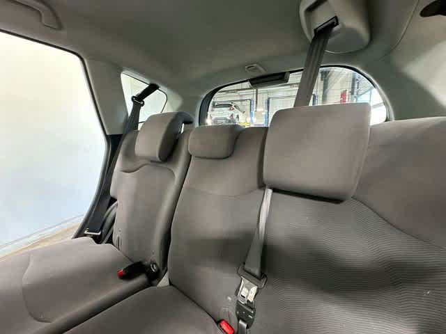 Used 2011 Honda Fit image 12