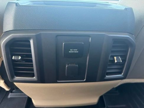 Used 2016 Ford F150 XLT w/ Equipment Group 302A Luxury AWD/4WD image 16
