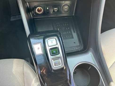 Used 2020 Hyundai Sonata Limited image 18