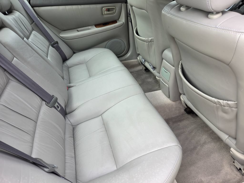 Used 2000 Lexus ES 330 w/ Lexus Value Pkg FWD image 29